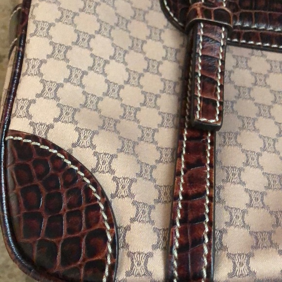 Authentic Celine exotic skin handbag w dust cover - Picture 3 of 9